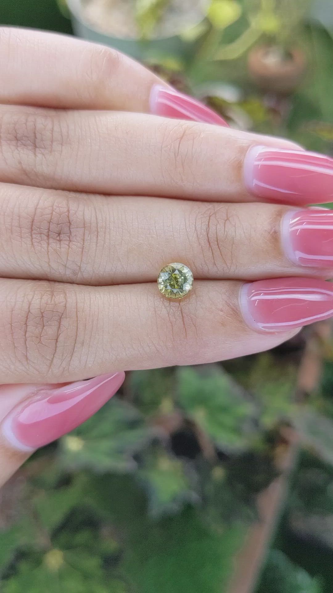 1.08 Ct. Greenish Yellow Sapphire from Ceylon (Sri Lanka) Size Video