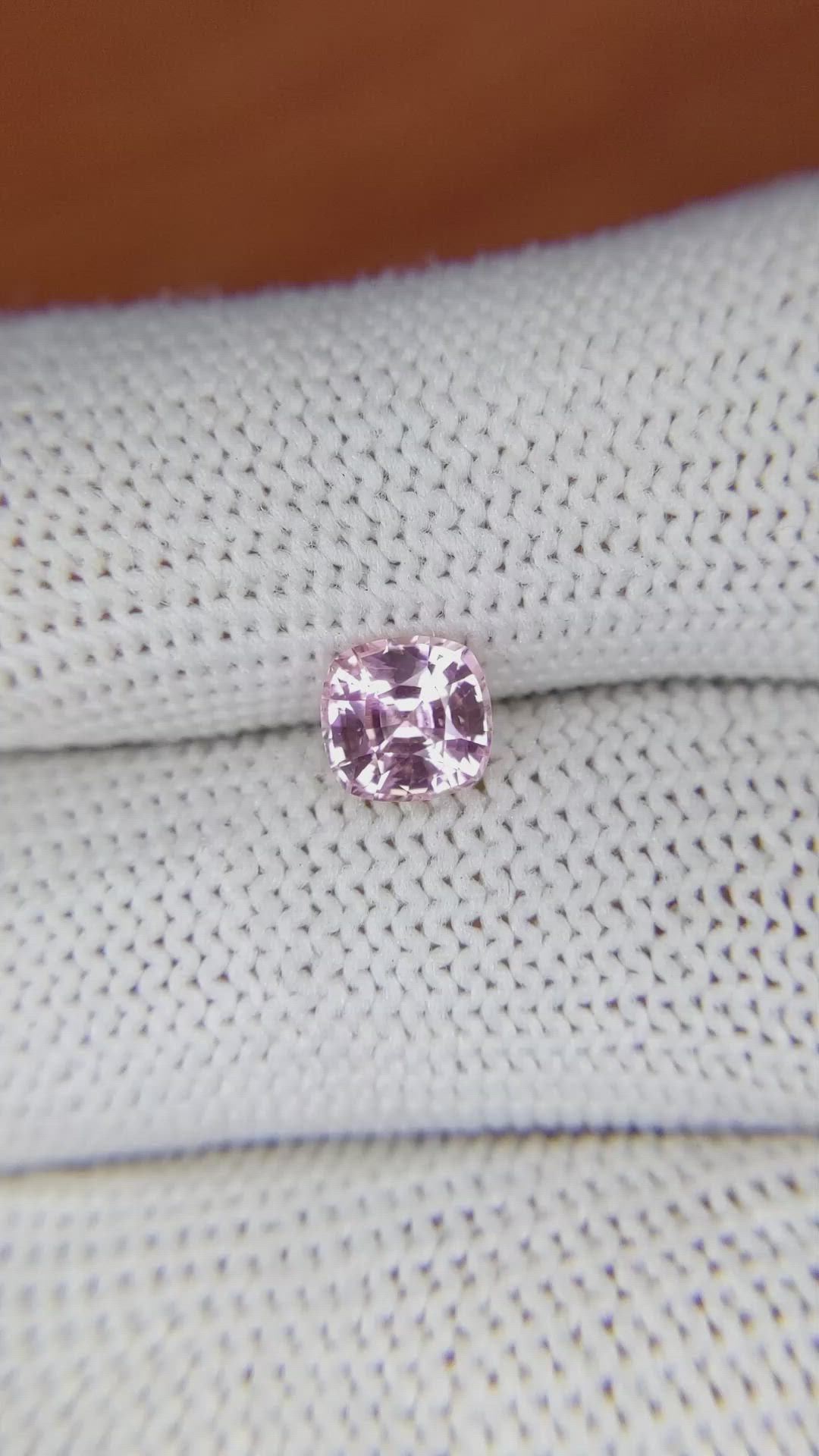 1.23 Ct. Pink Sapphire from Ceylon (Sri Lanka) Size Video