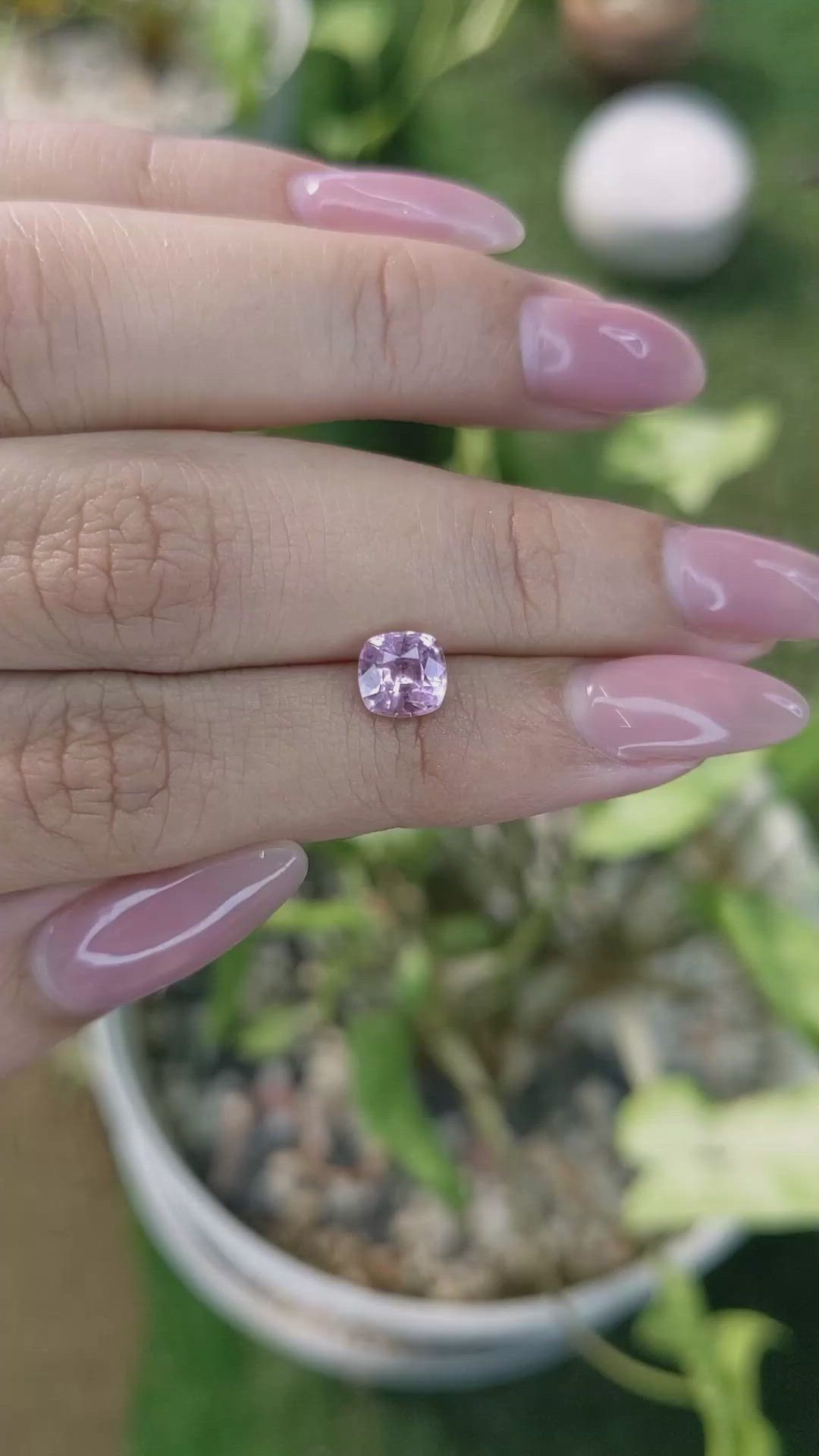 1.23 Ct. Pink Sapphire from Ceylon (Sri Lanka) Size Video