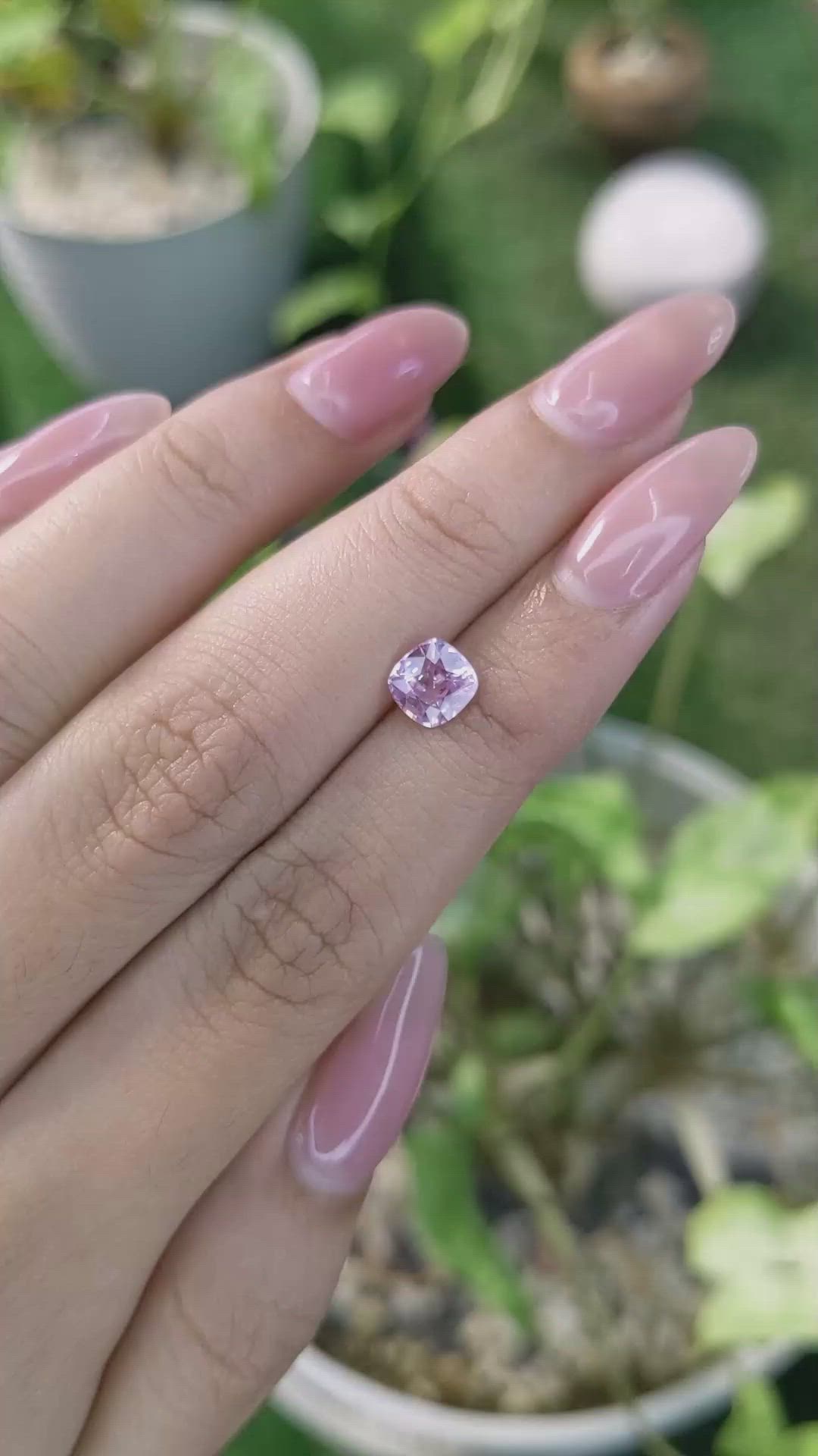 1.23 Ct. Pink Sapphire from Ceylon (Sri Lanka) Size Video