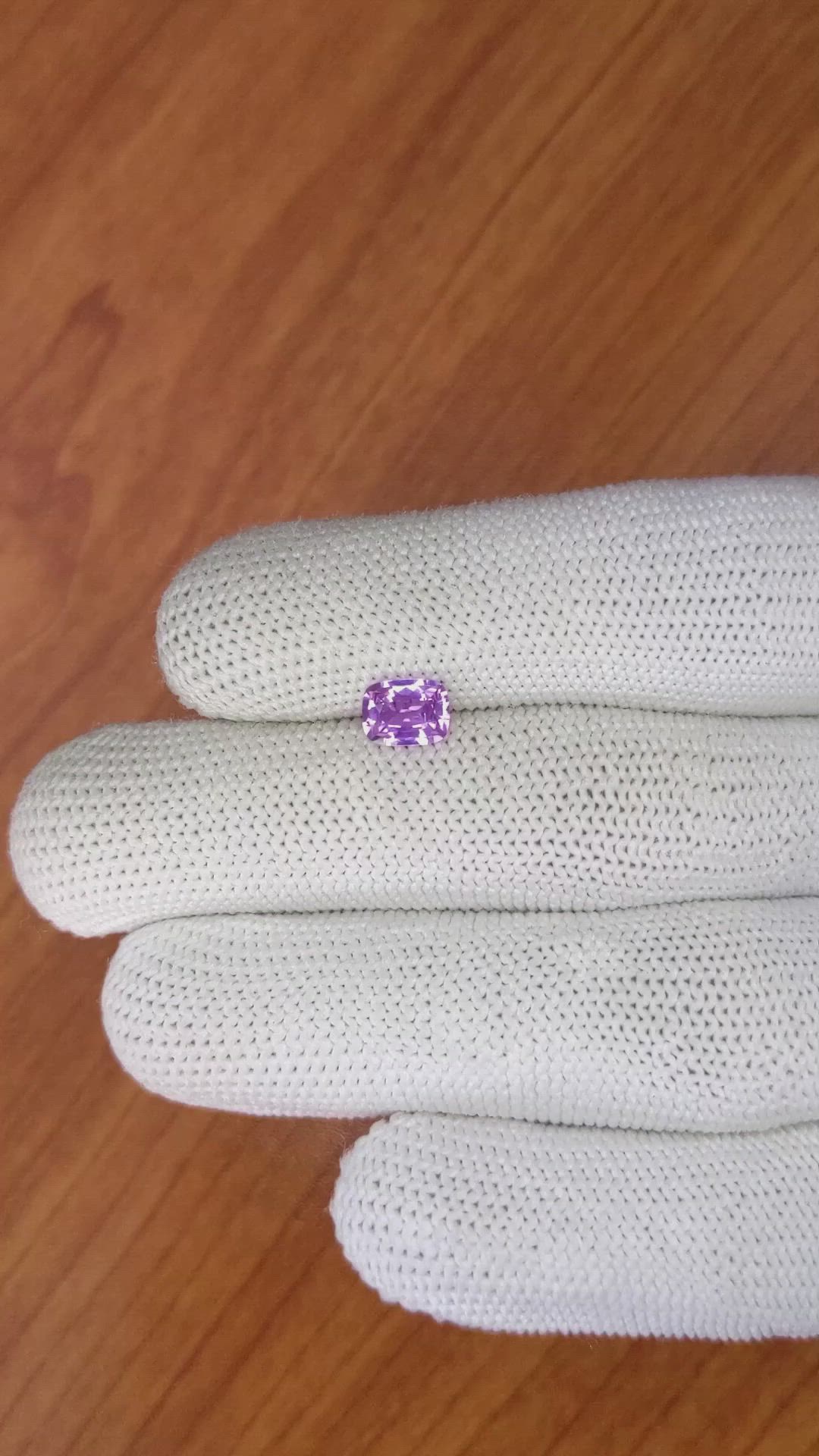 0.97 Ct. Pinkish Purple Sapphire from Ceylon (Sri Lanka) Size Video