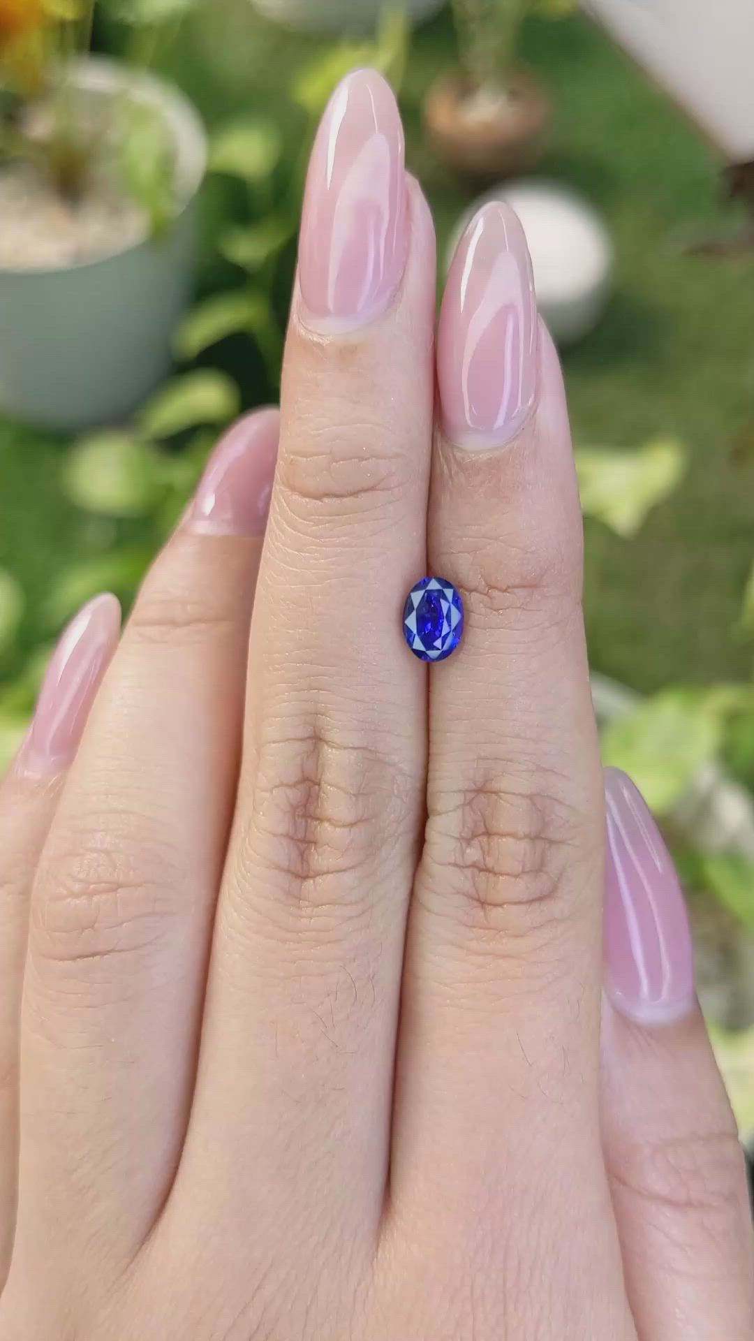 1.34 Ct. Blue Sapphire from Ceylon (Sri Lanka) Size Video