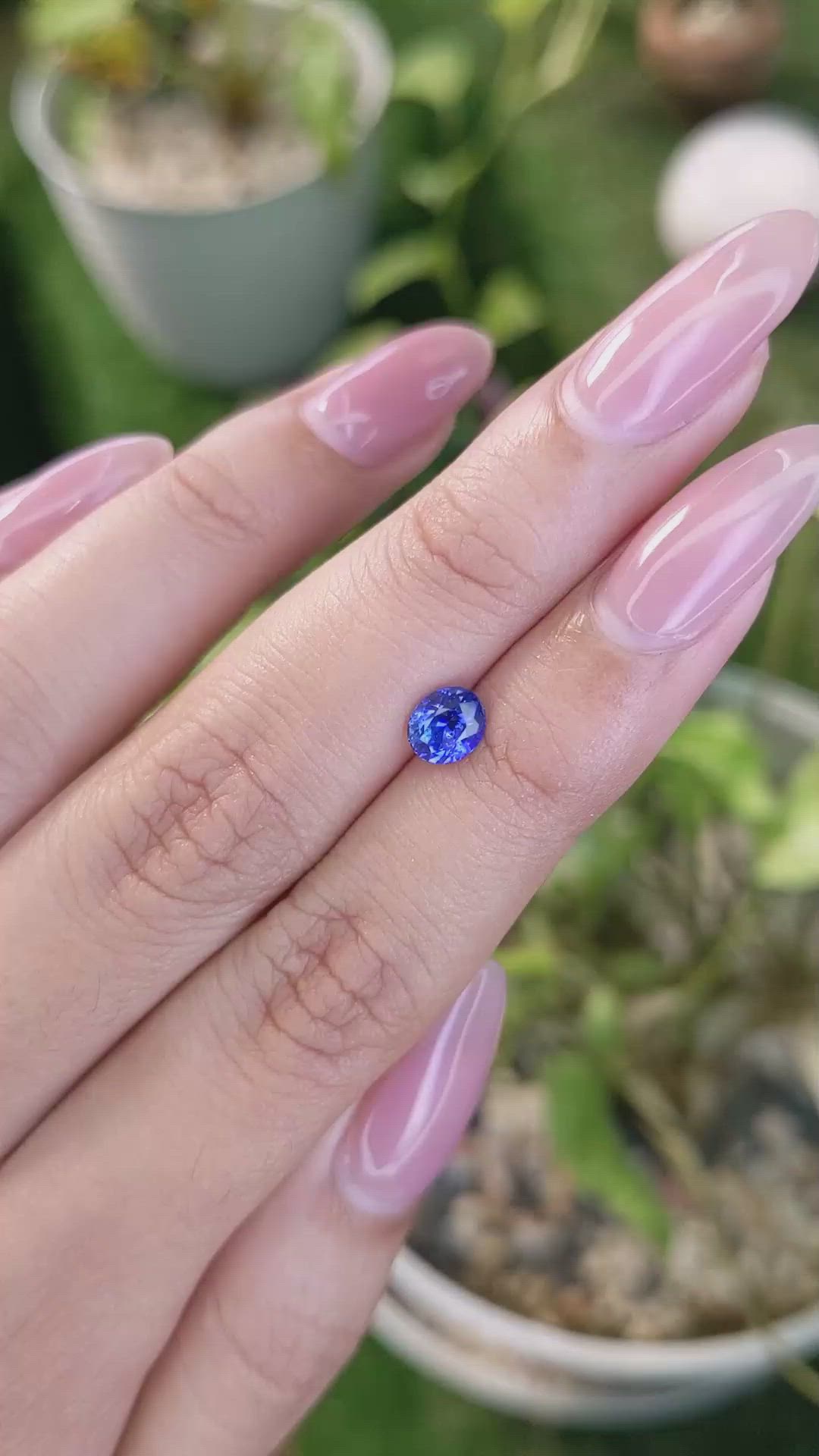 0.98 Ct. Blue Sapphire from Ceylon (Sri Lanka) Size Video