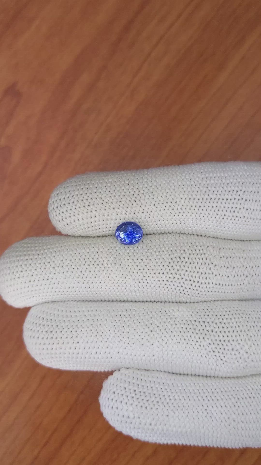 1.26 Ct. Blue Sapphire from Ceylon (Sri Lanka) Size Video
