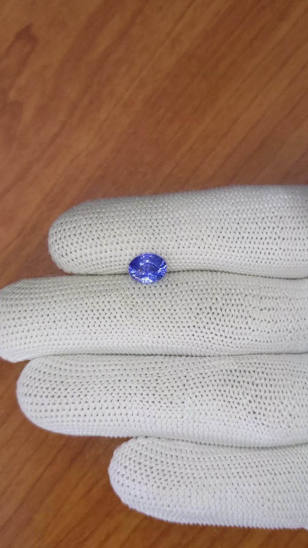 1.42 Ct. Blue Sapphire from Ceylon (Sri Lanka) Size Video