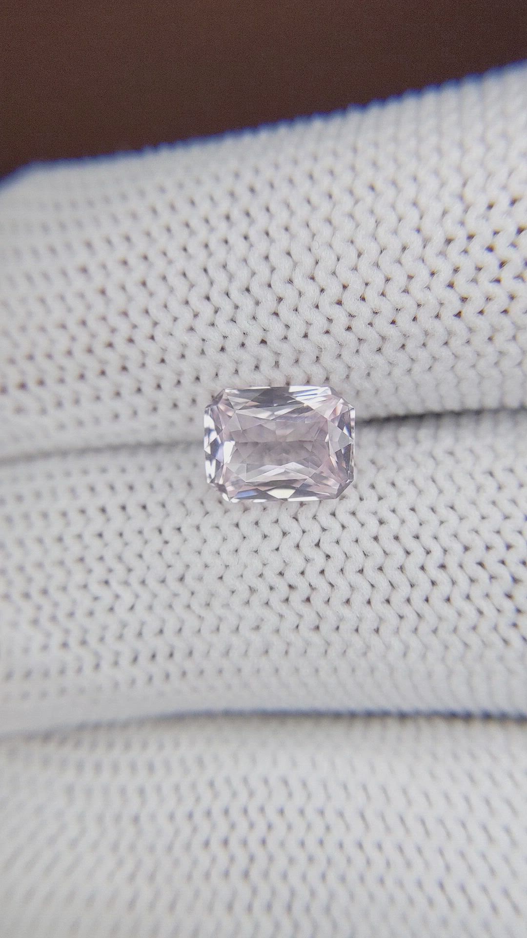 2.12 Ct. Pink Sapphire from Ceylon (Sri Lanka) Size Video
