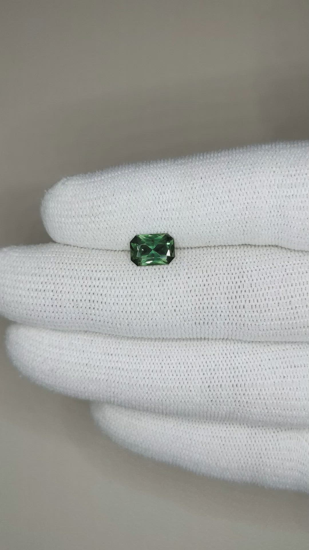 1.63 Ct. Green Sapphire from Ceylon (Sri Lanka) Size Video