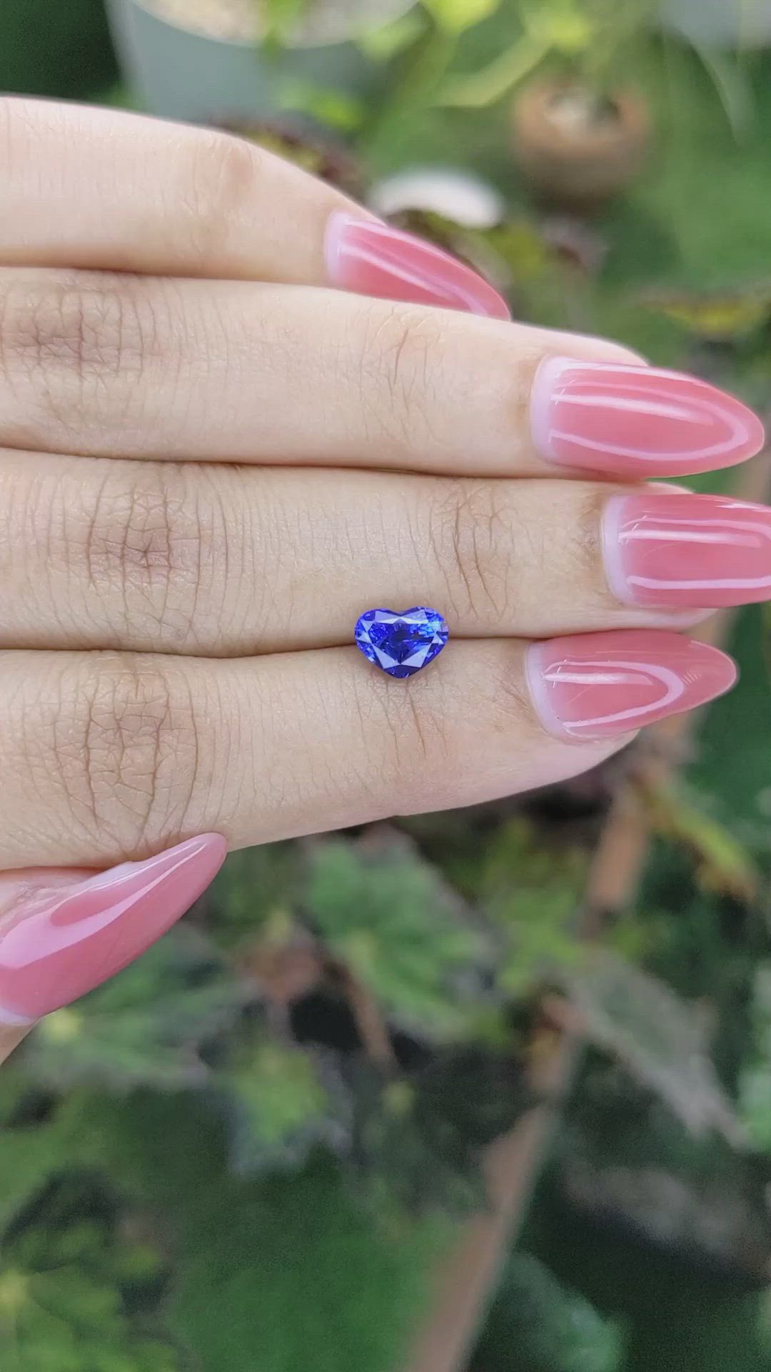 1.32 Ct. Blue Sapphire from Ceylon (Sri Lanka) Size Video