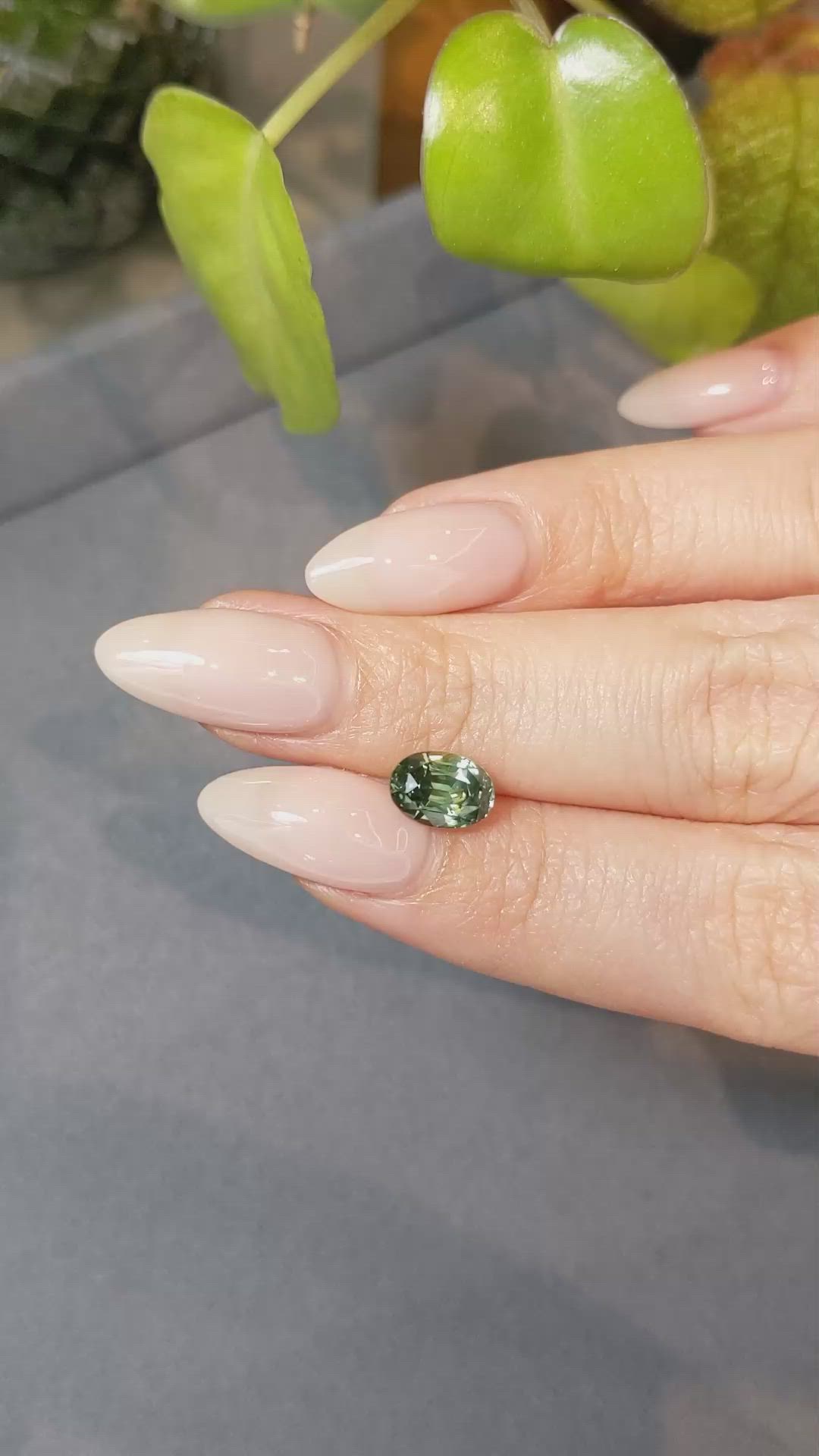 2.58 Ct. Yellowish Green Sapphire from Ceylon (Sri Lanka) Size Video