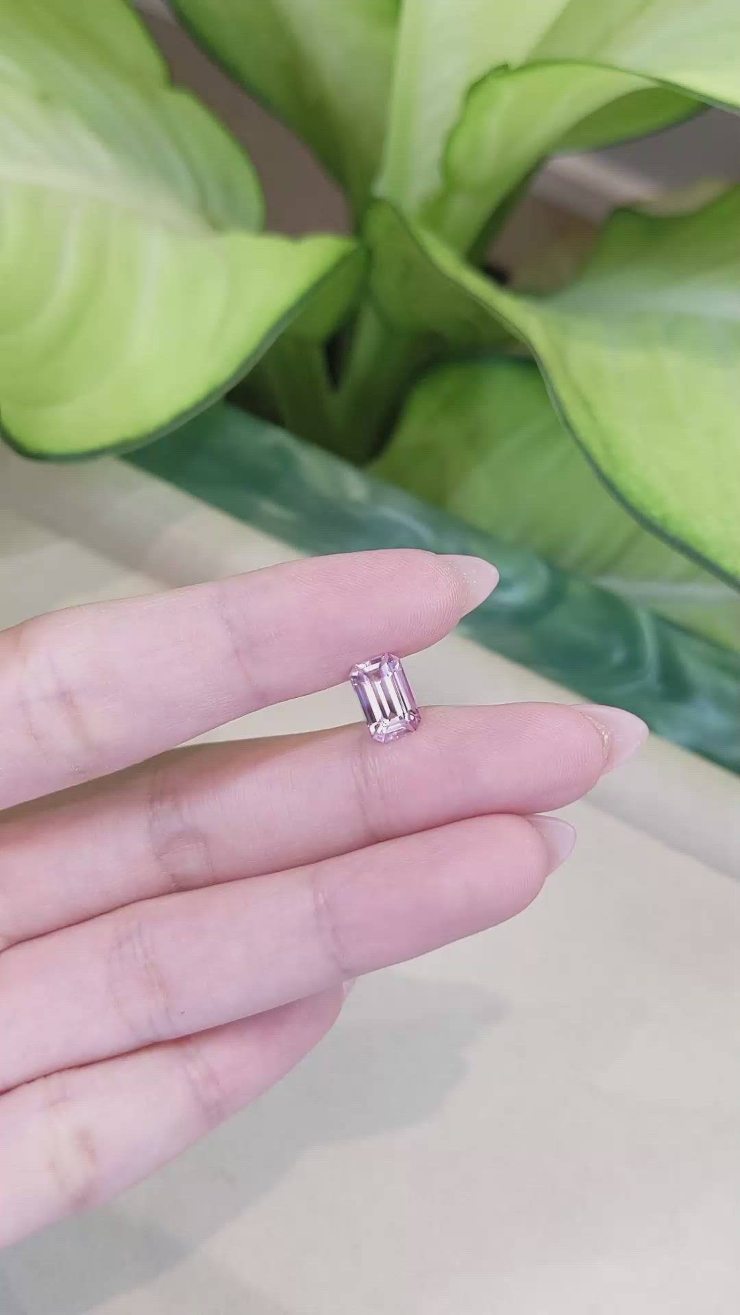 2.53 Ct. Pink Sapphire from Ceylon (Sri Lanka) Size Video