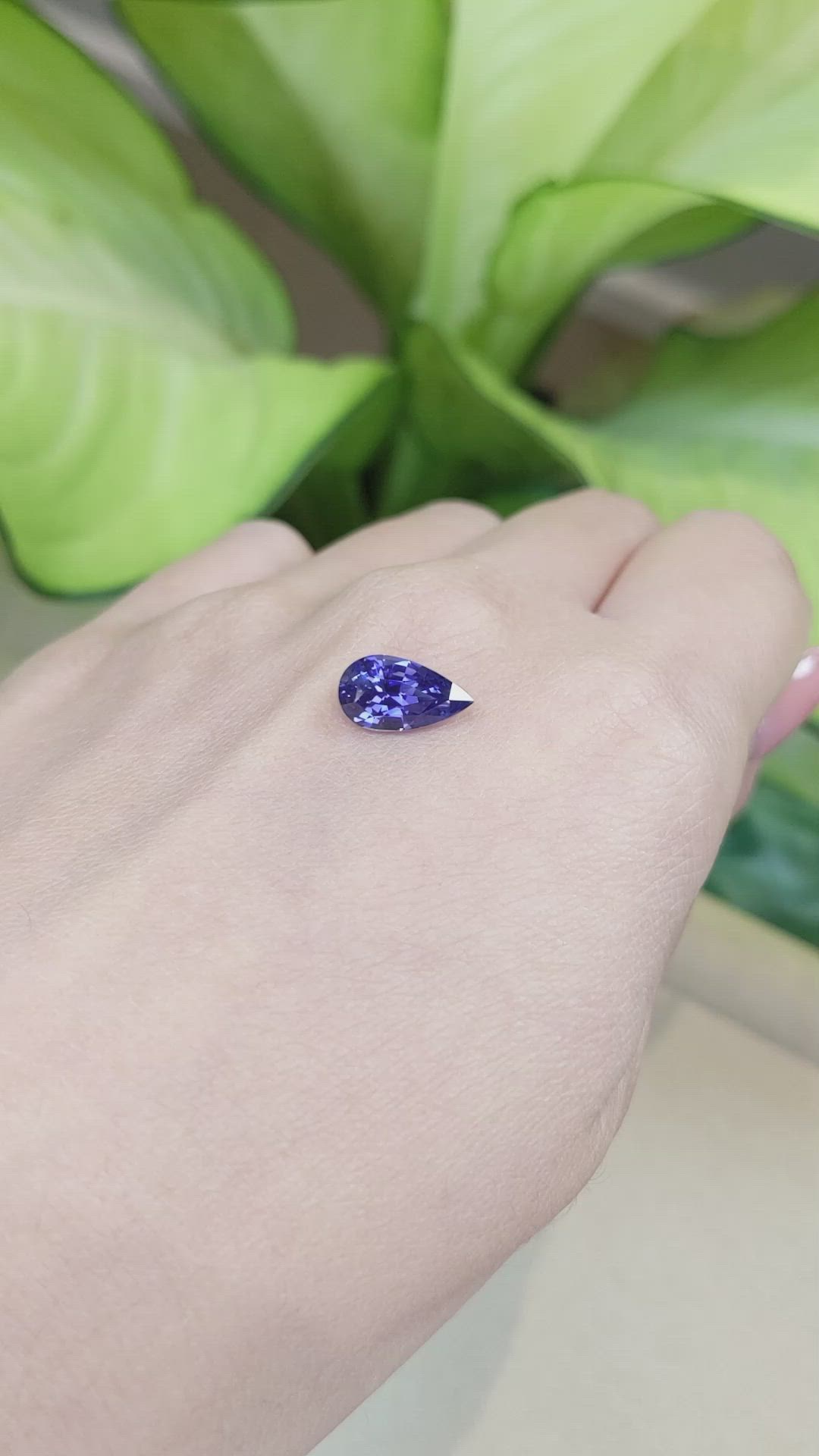 2.64 Ct. Blue Sapphire from Ceylon (Sri Lanka) Size Video