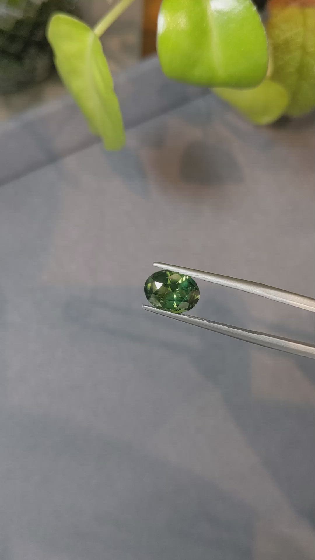 2.64 Ct. Yellowish Green Sapphire from Ceylon (Sri Lanka) Size Video
