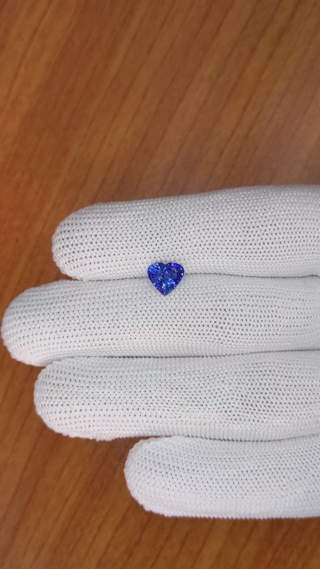 1.72 Ct. Blue Sapphire from Ceylon (Sri Lanka) Size Video