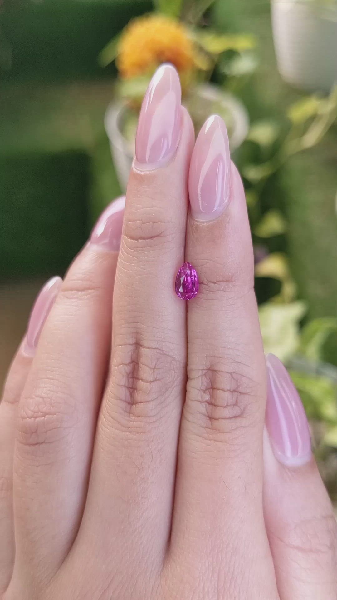 1.00 Ct. Pink Sapphire from Ceylon (Sri Lanka) Size Video