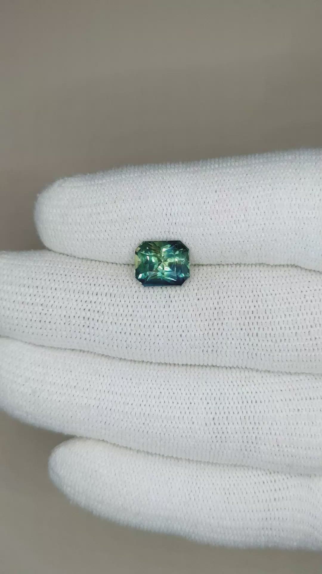 3.57 Ct. Bi Color Sapphire from Ceylon (Sri Lanka) Size Video