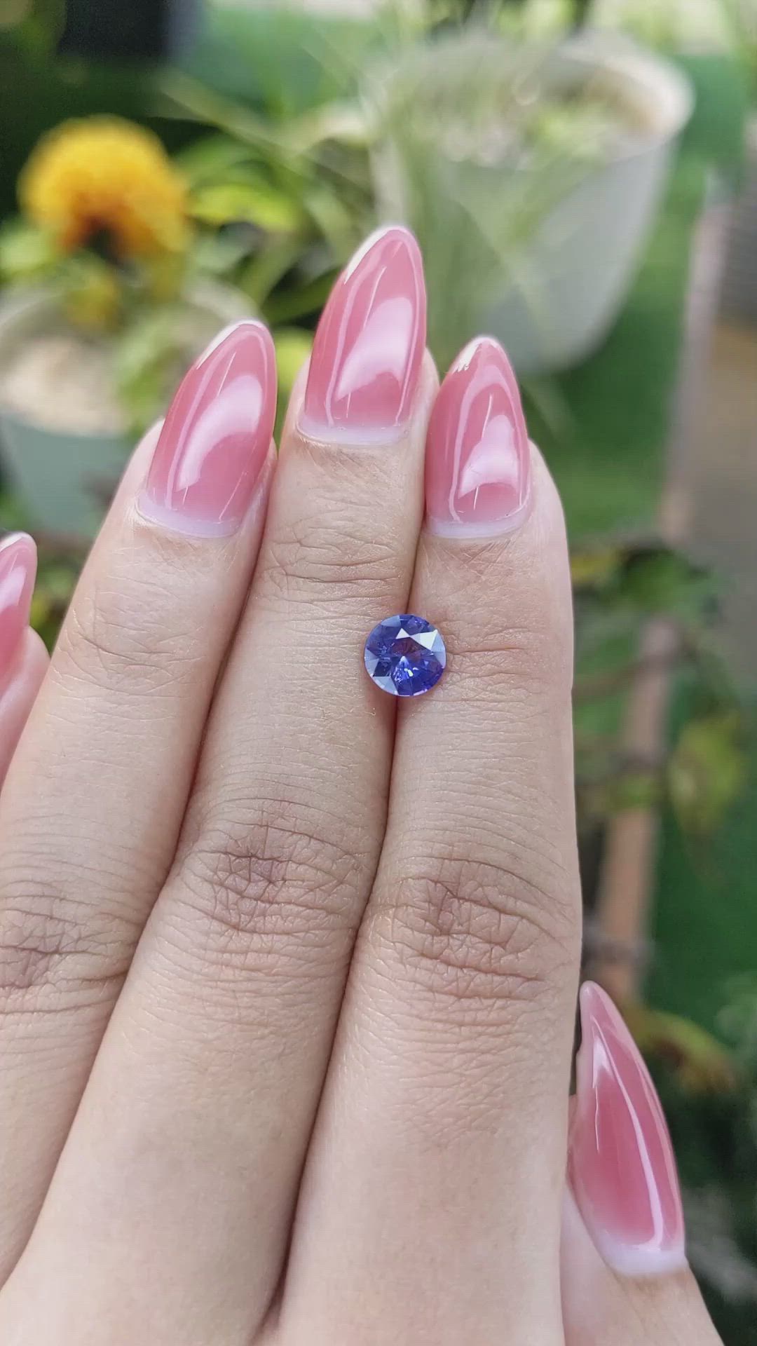 1.23 Ct. Blue Sapphire from Ceylon (Sri Lanka) Size Video