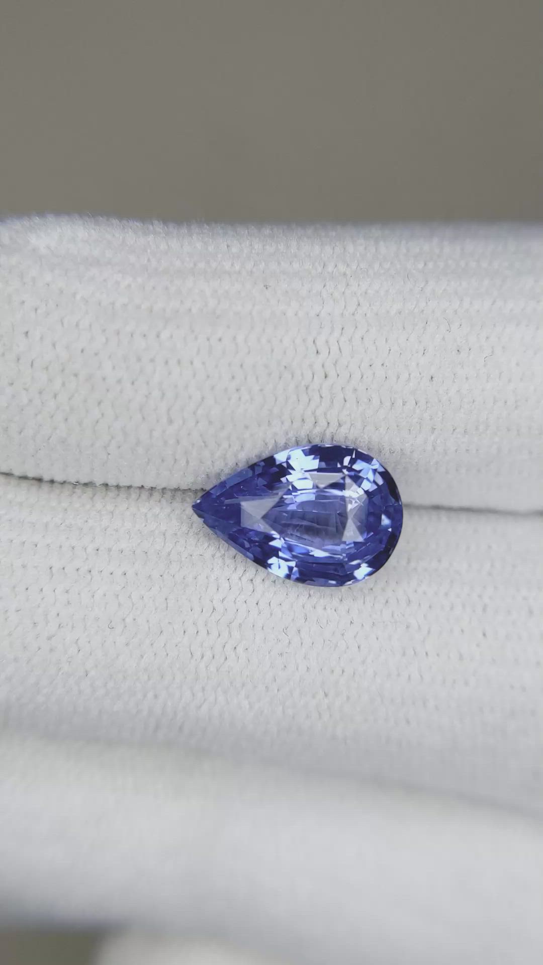 3.02 Ct. Blue Sapphire from Ceylon (Sri Lanka) Size Video