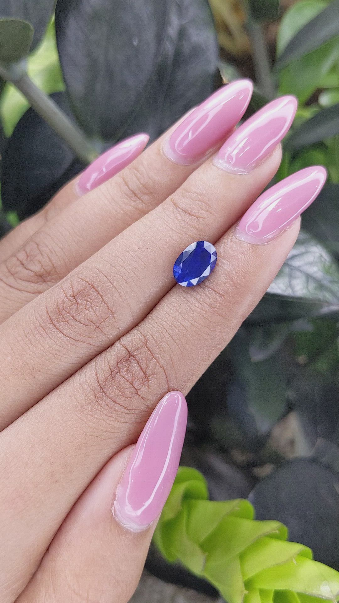2.65 Ct. Blue Sapphire from Ceylon (Sri Lanka) Size Video
