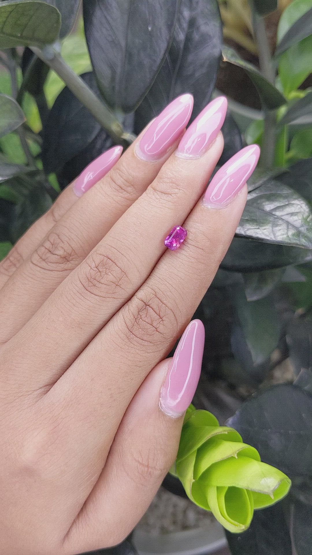 1.14 Ct. Purplish Pink Sapphire from Mozambique Size Video