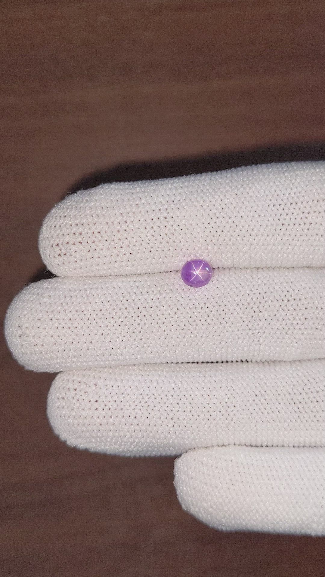 1.23 Ct. Purple Star Sapphire from Ceylon (Sri Lanka) Size Video
