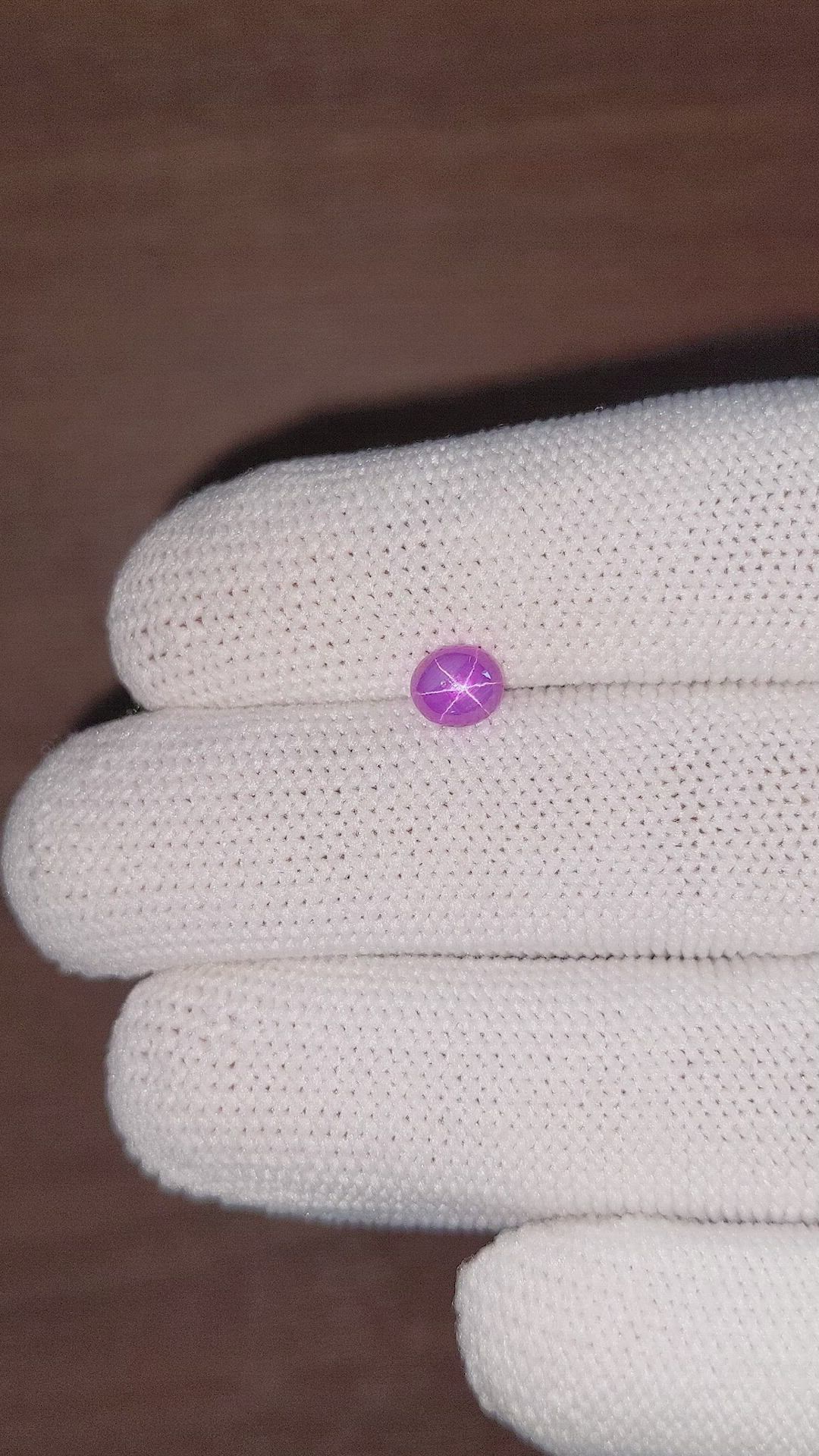 1.32 Ct. Pinkish Purple Star Sapphire from Ceylon (Sri Lanka) Size Video