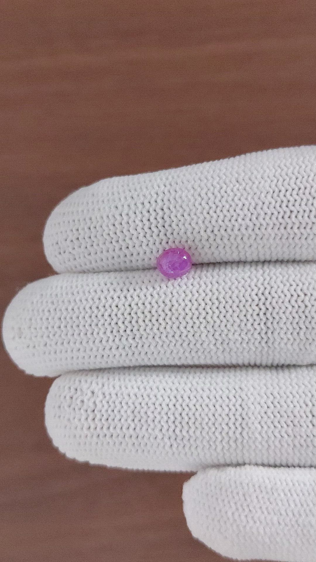 1.32 Ct. Pinkish Purple Star Sapphire from Ceylon (Sri Lanka) Size Video