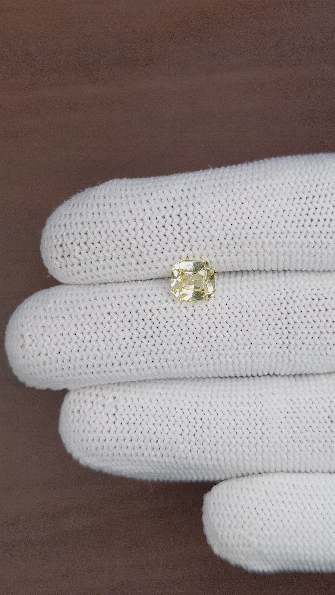 1.94 Ct. Yellow Sapphire from Ceylon (Sri Lanka) Size Video