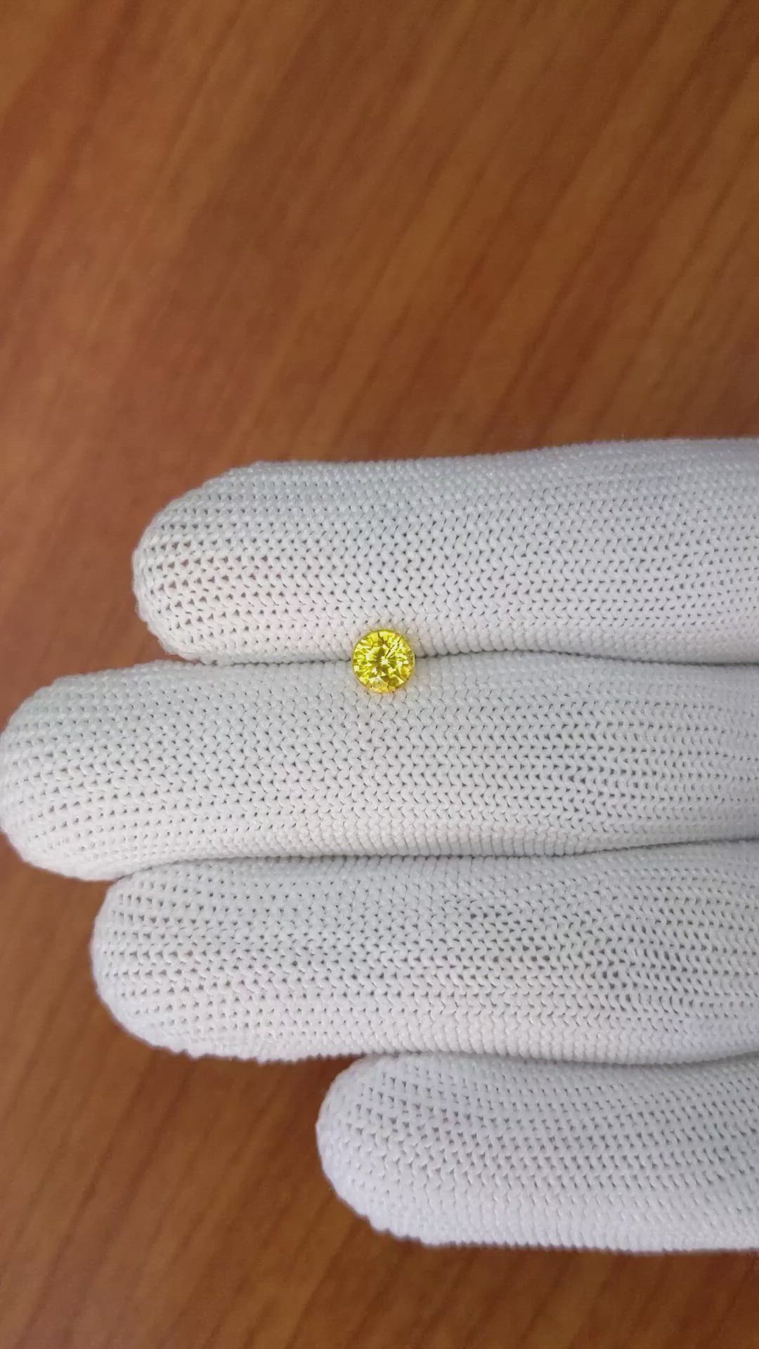 0.73 Ct. Yellow Sapphire from Ceylon (Sri Lanka) Size Video
