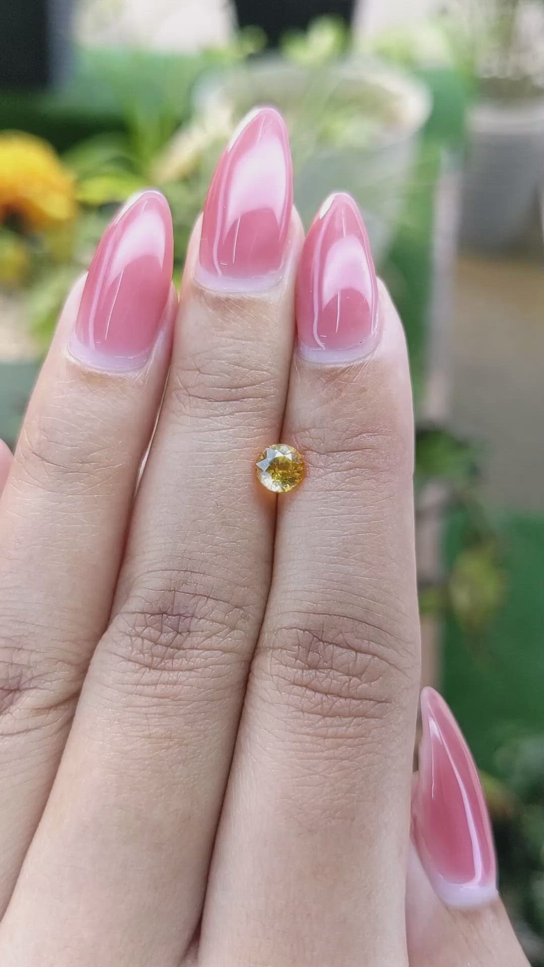 0.73 Ct. Yellow Sapphire from Ceylon (Sri Lanka) Size Video