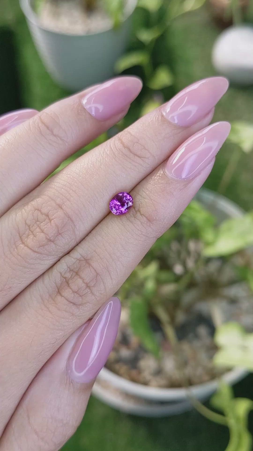 0.83 Ct. Pinkish Purple Sapphire from Ceylon (Sri Lanka) Size Video