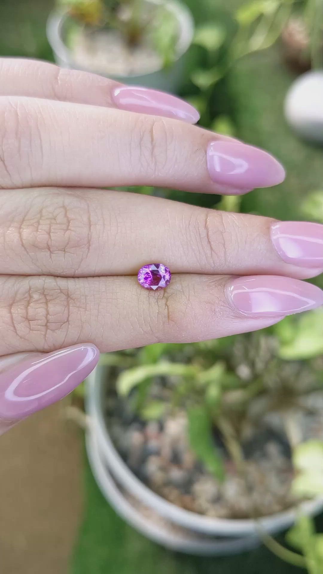 0.83 Ct. Pinkish Purple Sapphire from Ceylon (Sri Lanka) Size Video