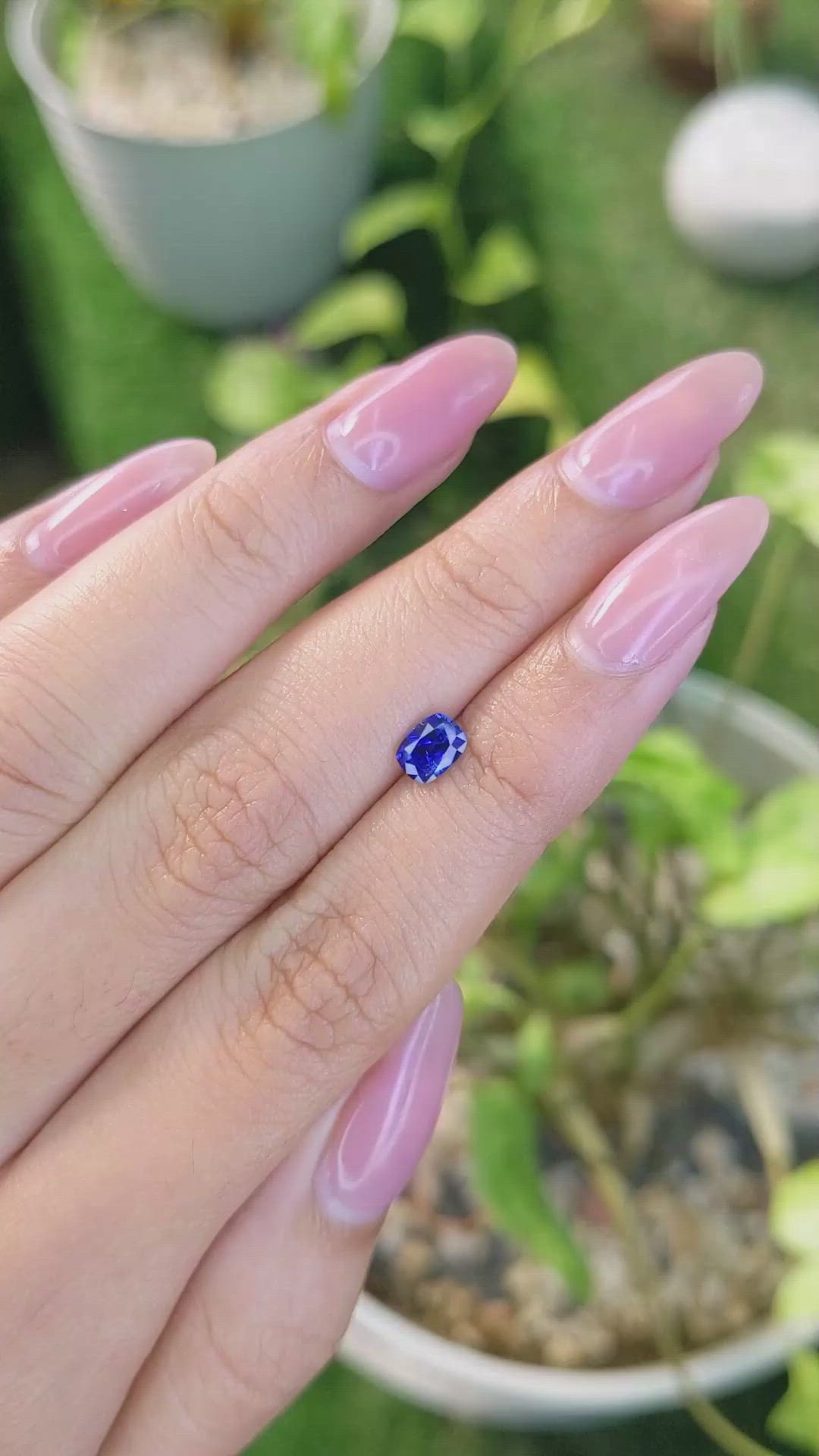 0.69 Ct. Blue Sapphire from Ceylon (Sri Lanka) Size Video