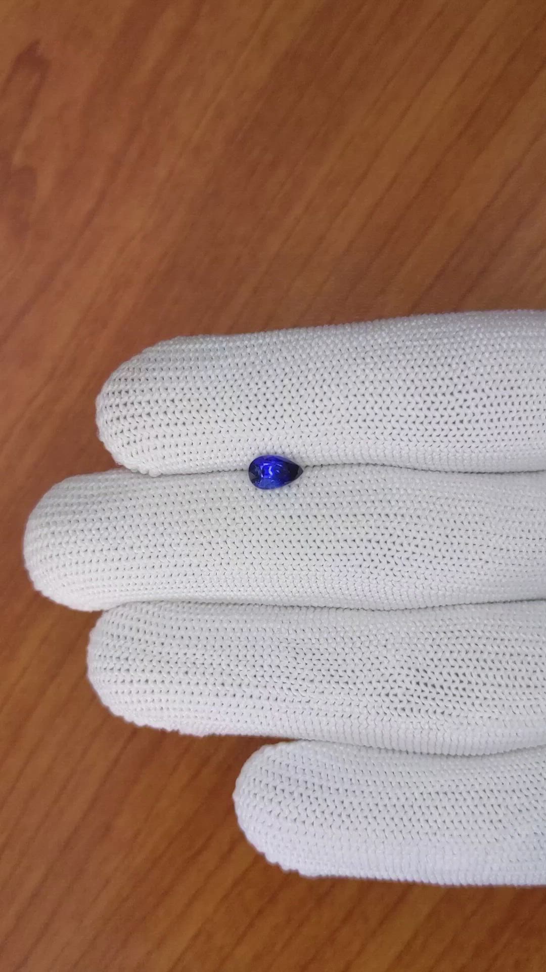 0.70 Ct. Blue Sapphire from Ceylon (Sri Lanka) Size Video