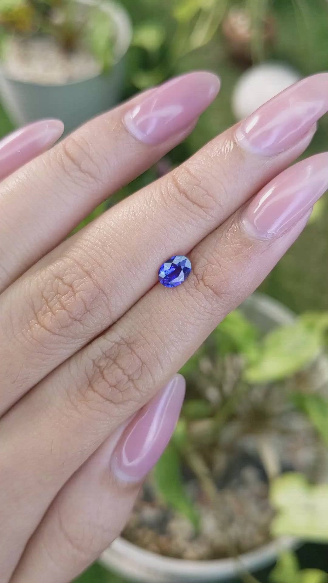 0.69 Ct. Purplish Blue Sapphire from Ceylon (Sri Lanka) Size Video