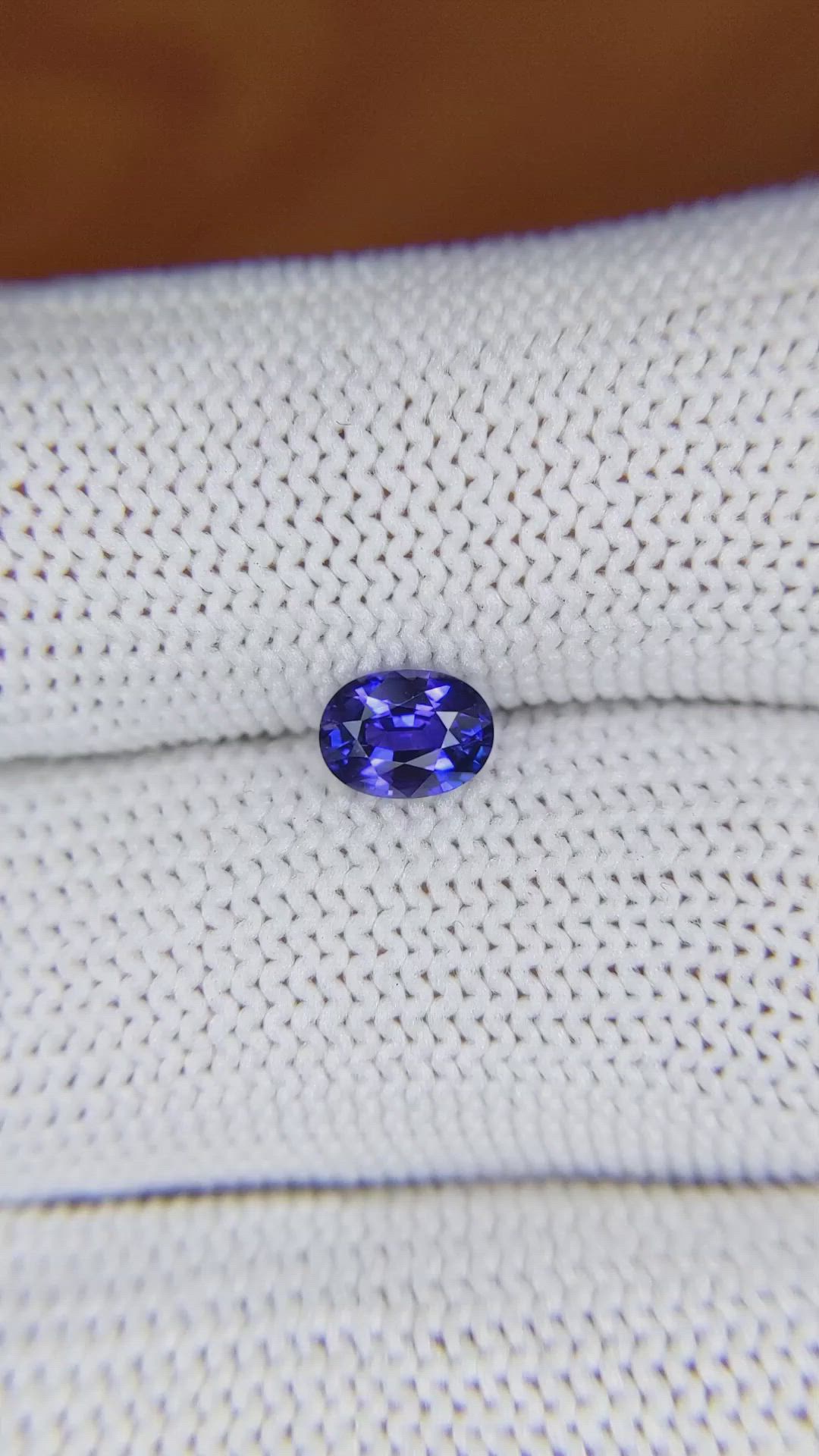 0.69 Ct. Purplish Blue Sapphire from Ceylon (Sri Lanka) Size Video