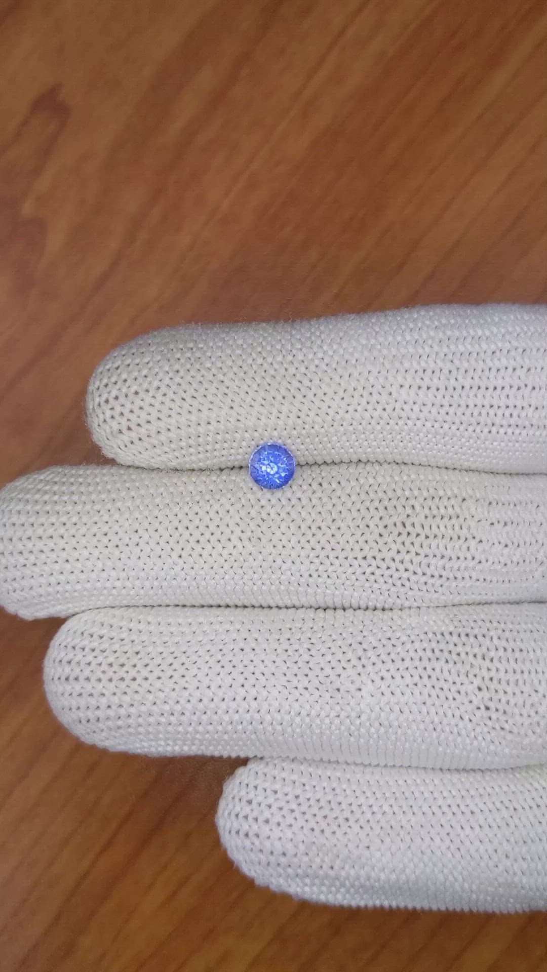 0.73 Ct. Blue Sapphire from Ceylon (Sri Lanka) Size Video