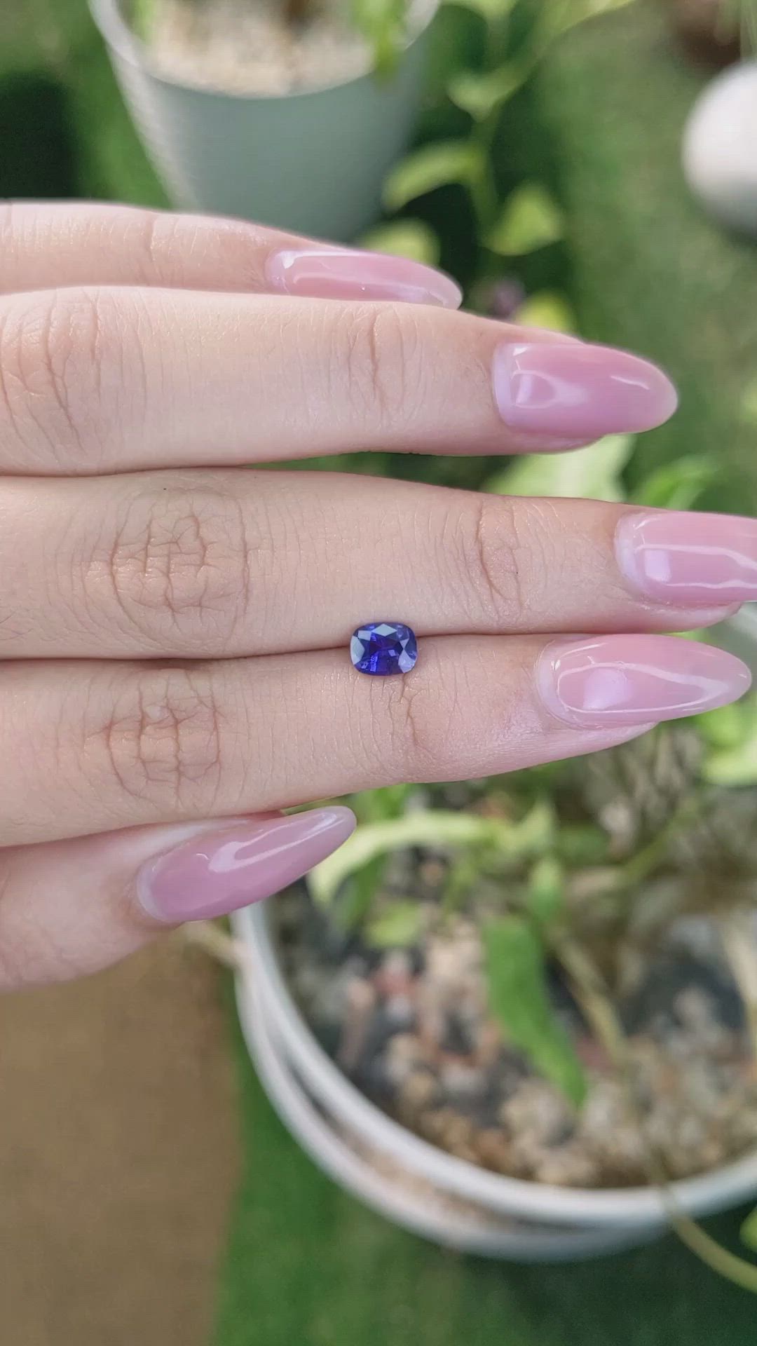 0.64 Ct. Color Change Sapphire from Ceylon (Sri Lanka) Size Video