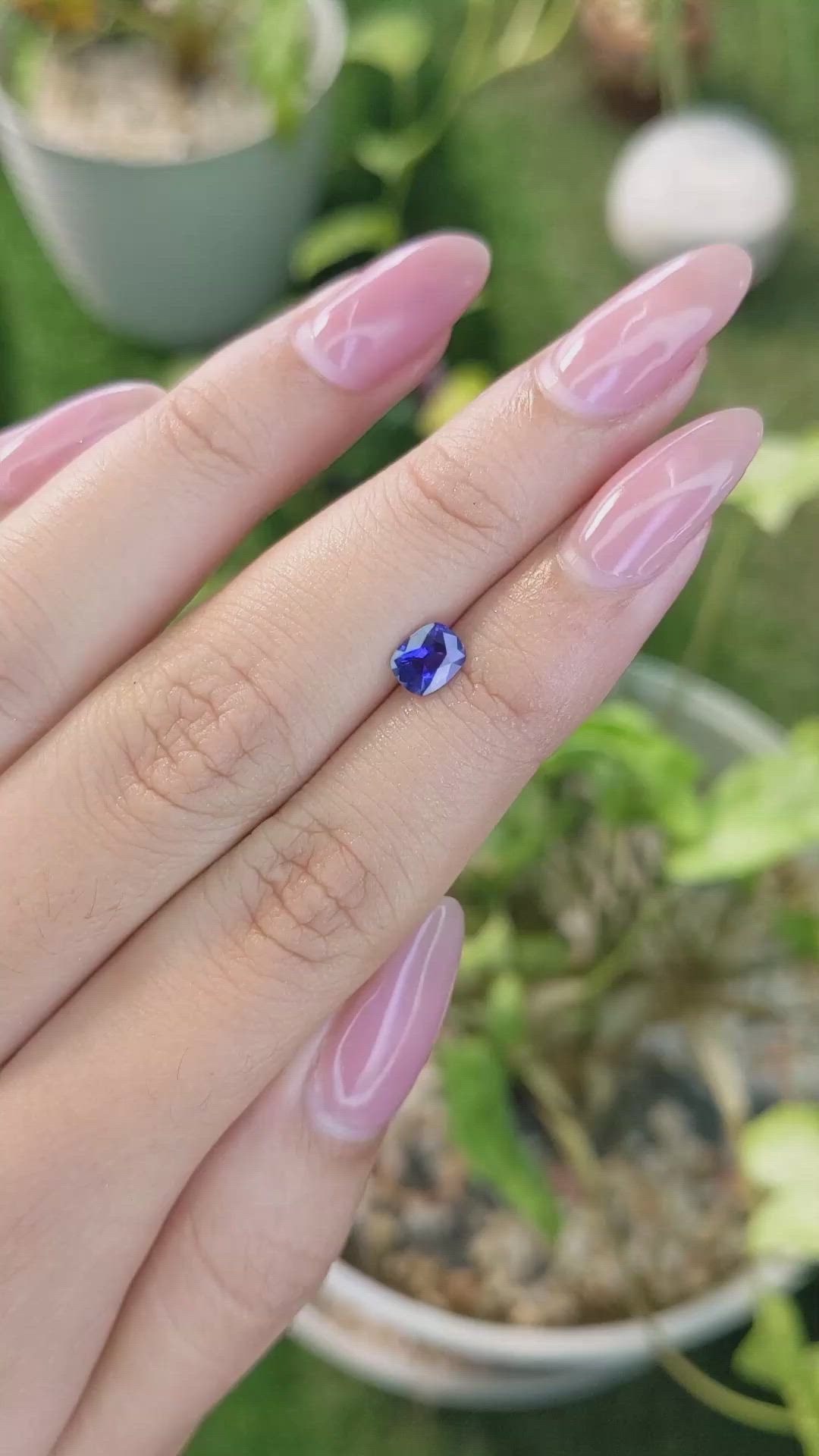 0.64 Ct. Color Change Sapphire from Ceylon (Sri Lanka) Size Video