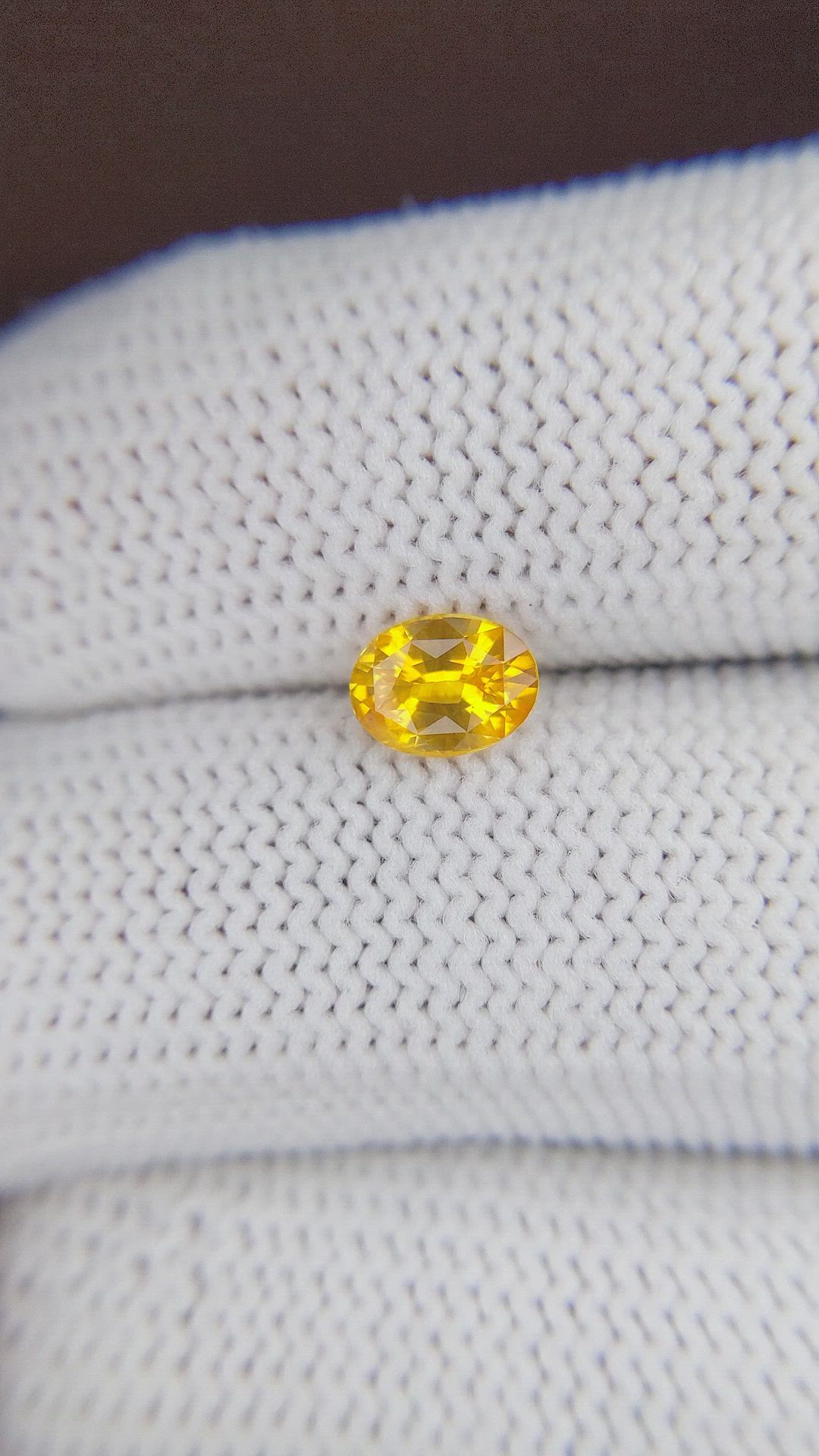 0.94 Ct. Orangish Yellow Sapphire from Ceylon (Sri Lanka) Size Video