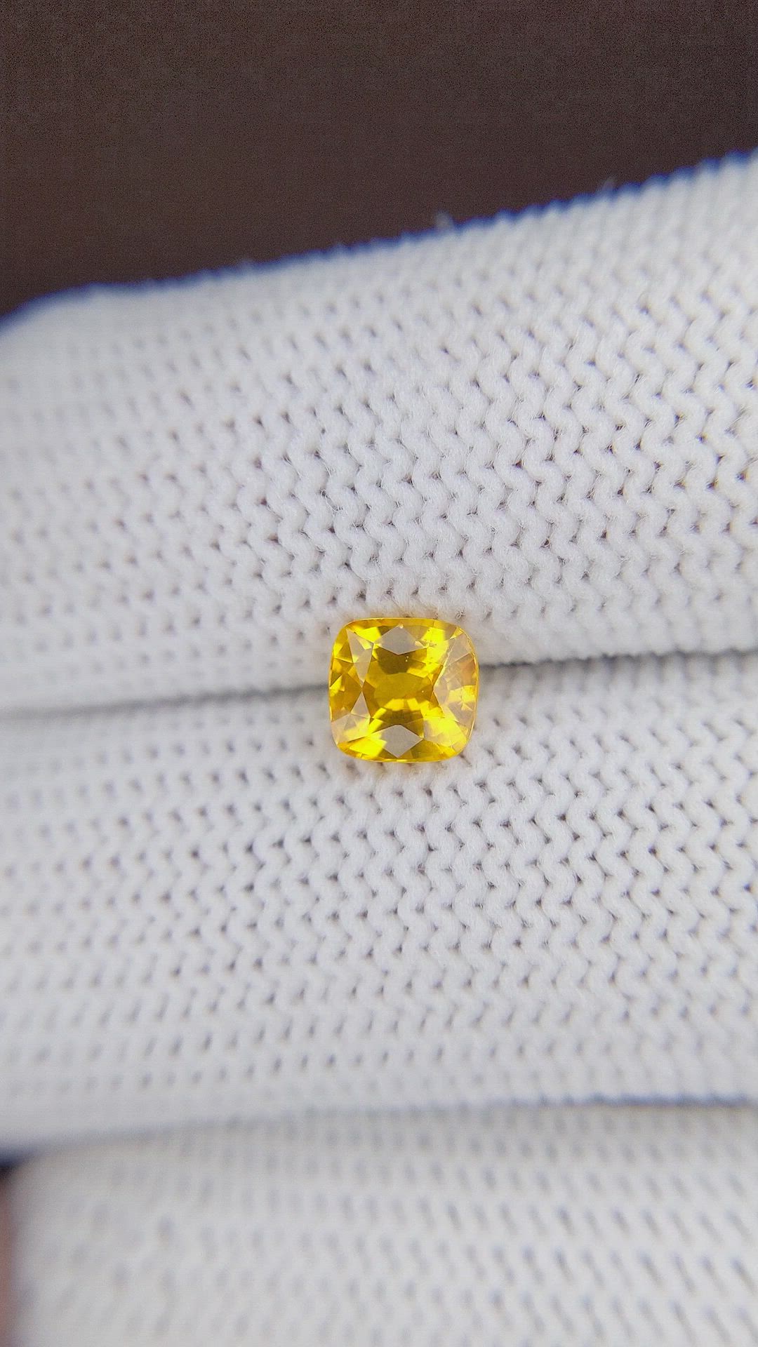 1.16 Ct. Orangish Yellow Sapphire from Ceylon (Sri Lanka) Size Video