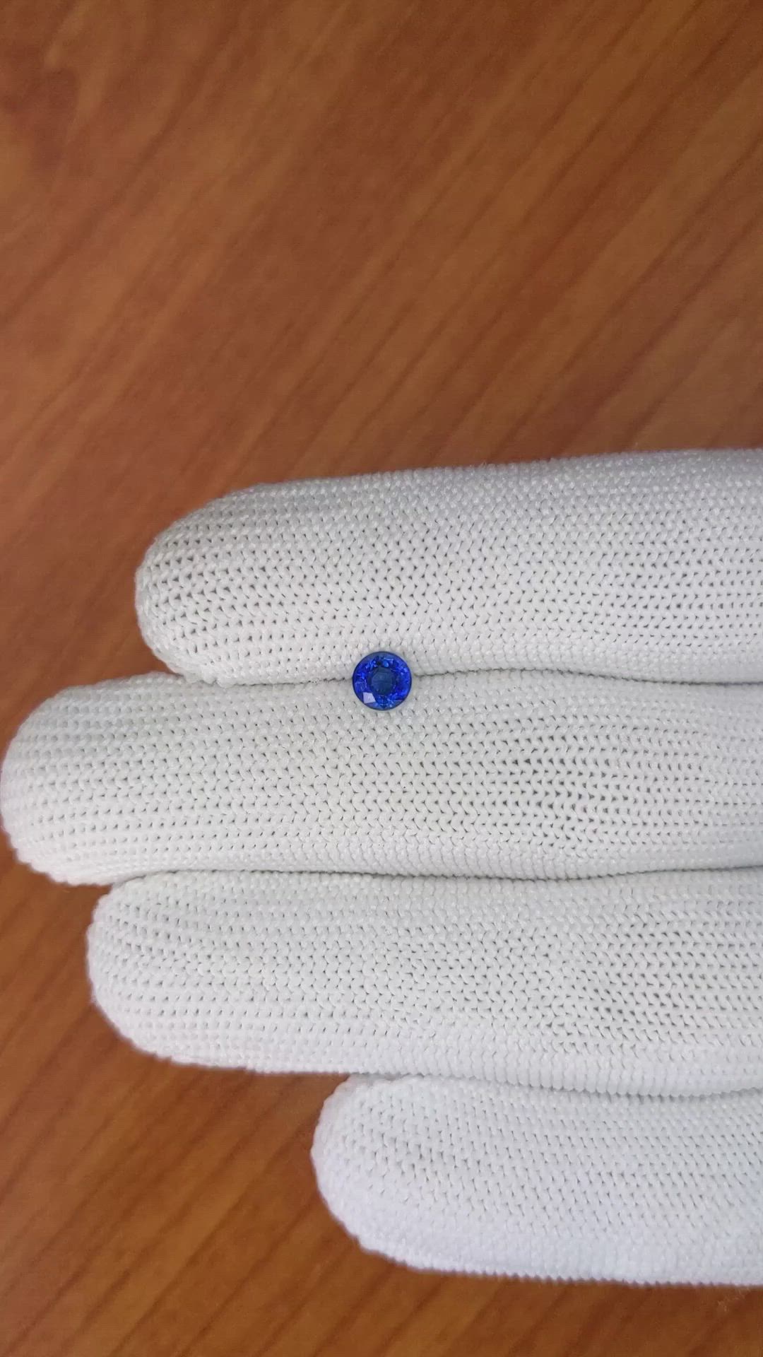 0.52 Ct. Blue Sapphire from Ceylon (Sri Lanka) Size Video