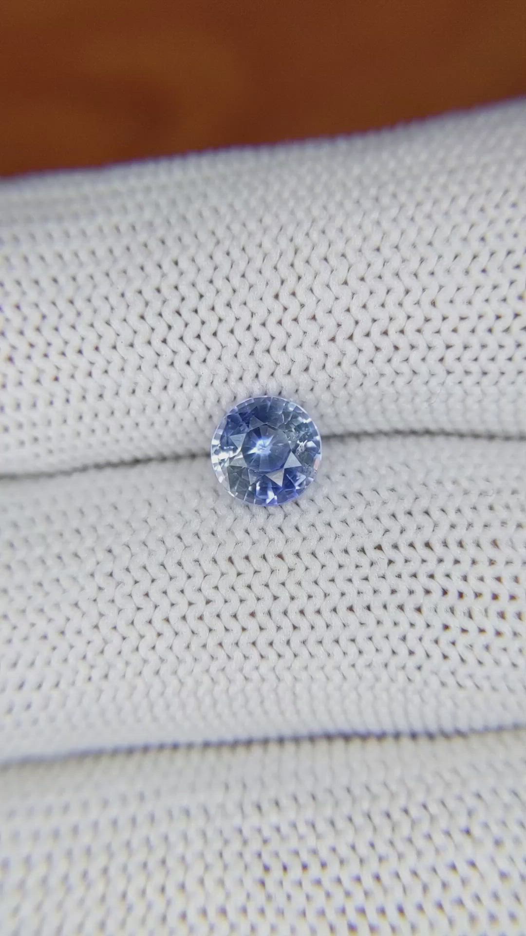 1.08 Ct. Bi Color Sapphire from Ceylon (Sri Lanka) Size Video
