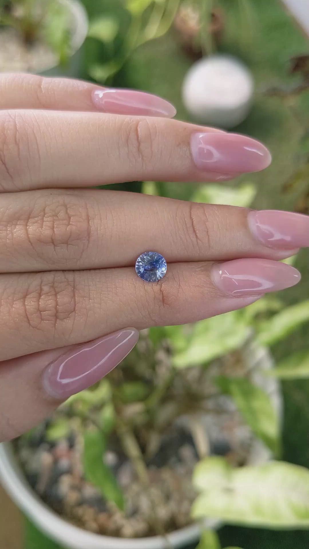 1.08 Ct. Bi Color Sapphire from Ceylon (Sri Lanka) Size Video