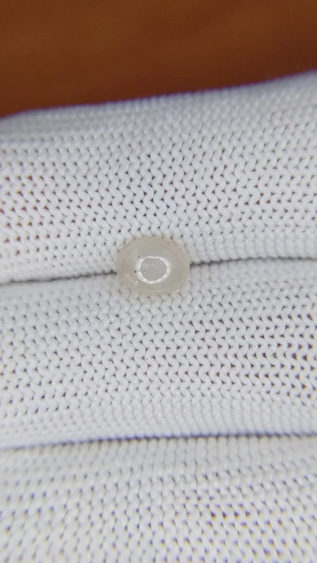 1.47 Ct. Yellow Star Sapphire from Ceylon (Sri Lanka) Size Video