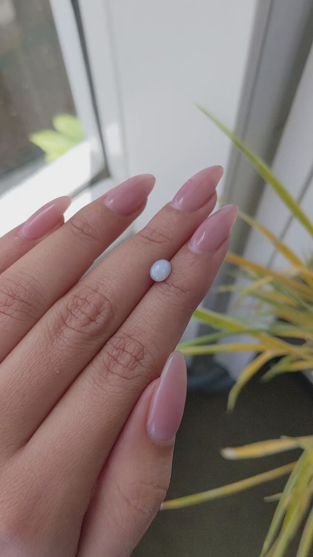 1.05 Ct. Greyish Blue Star Sapphire from Ceylon (Sri Lanka) Size Video
