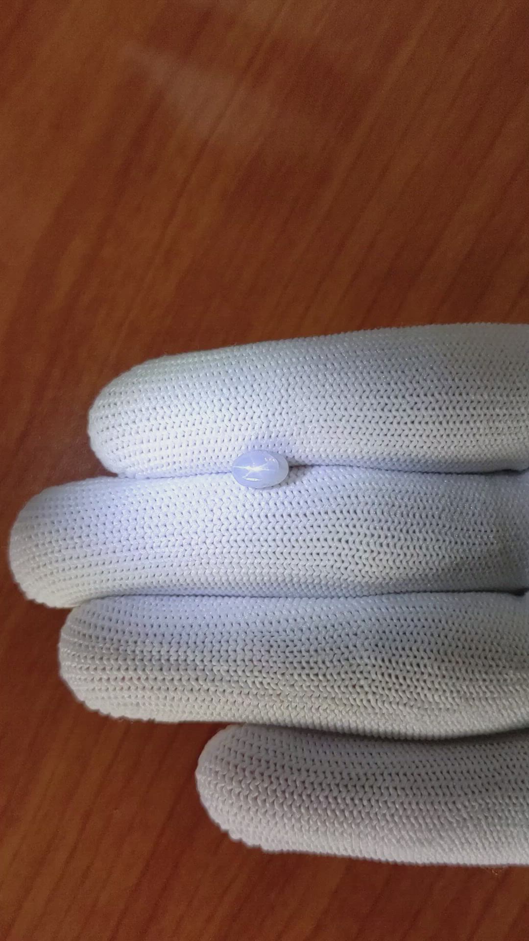 1.52 Ct. Greyish Blue Star Sapphire from Ceylon (Sri Lanka) Size Video