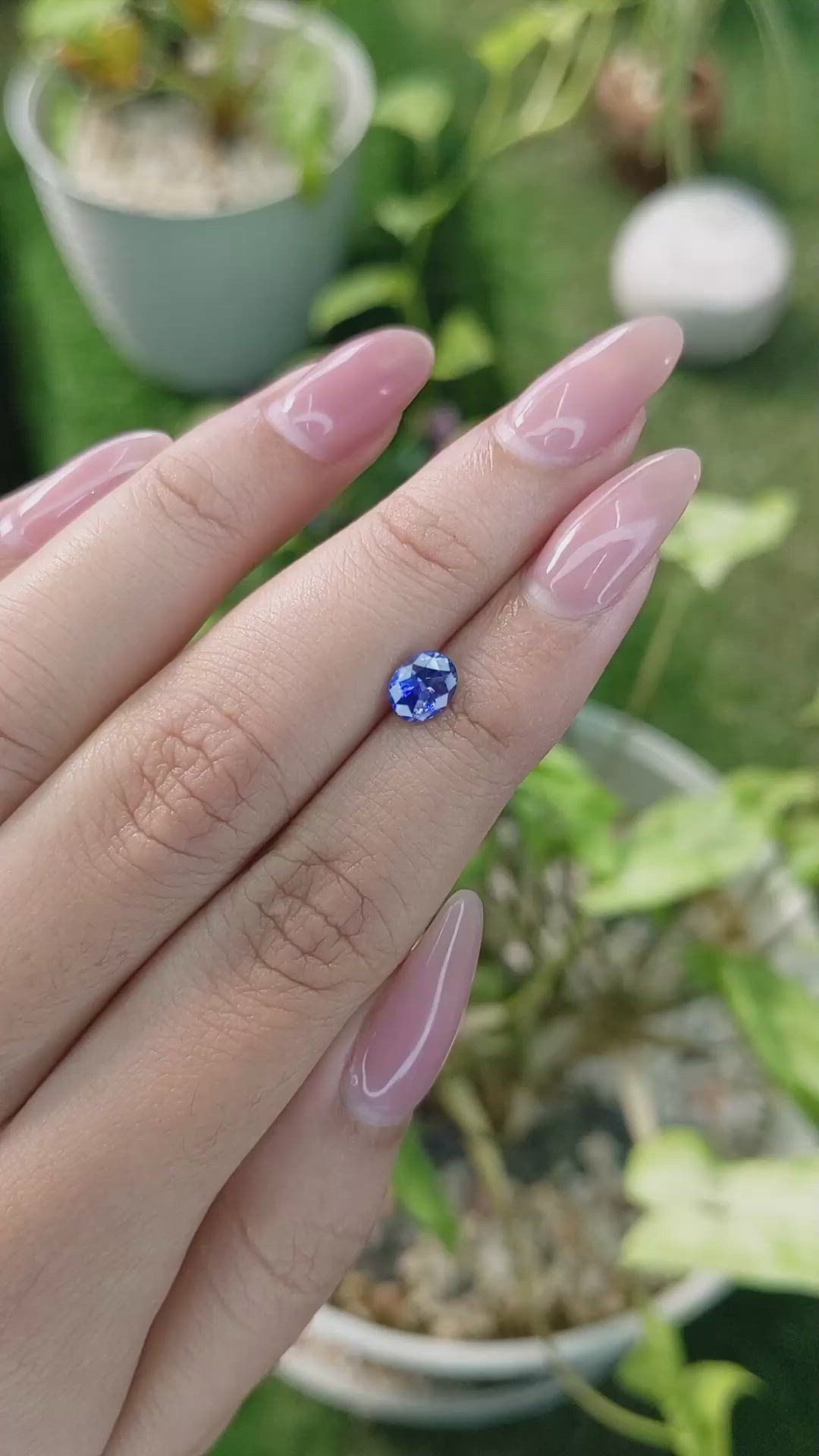 1.02 Ct. Blue Sapphire from Ceylon (Sri Lanka) Size Video