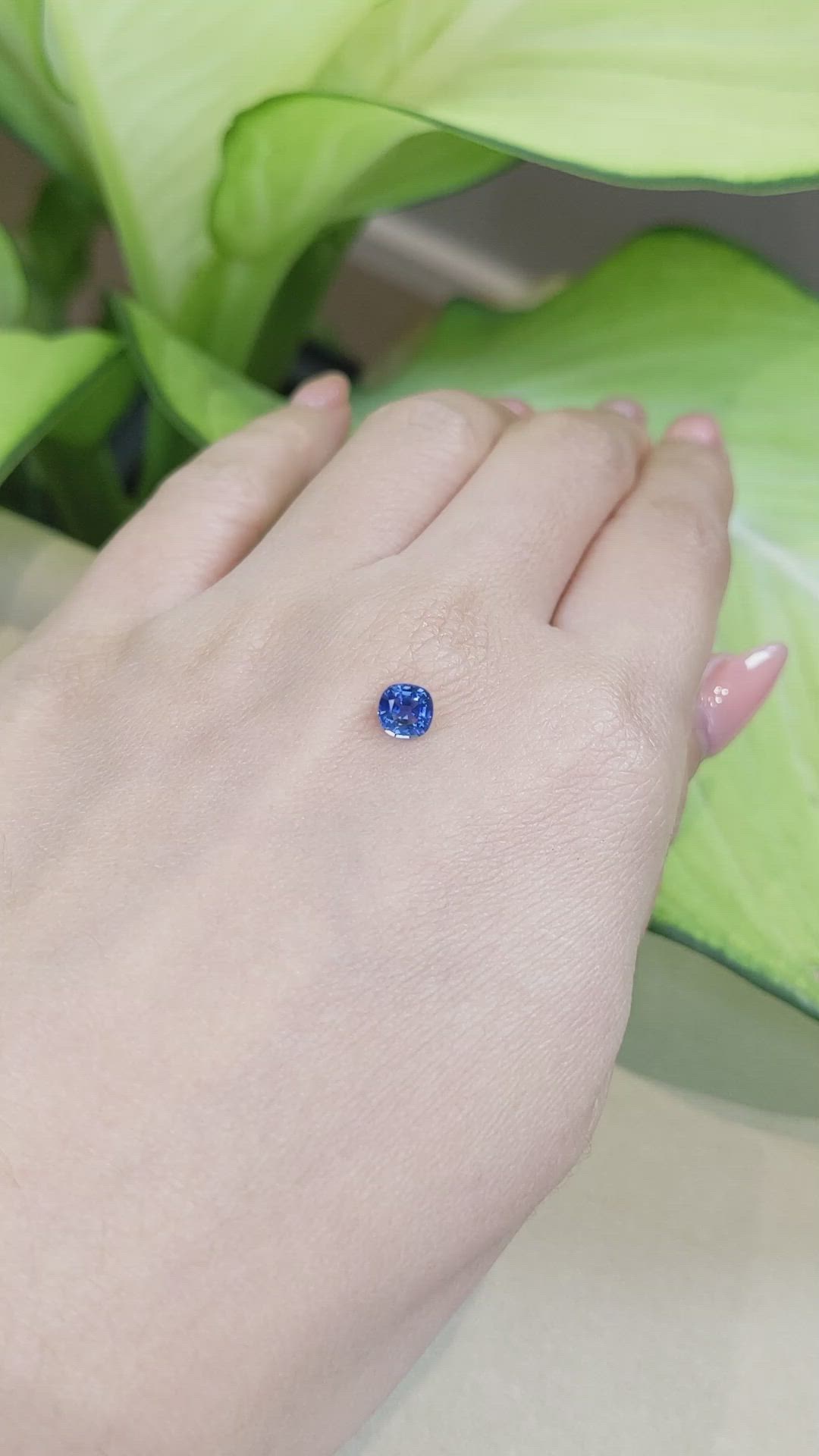 0.70 Ct. Blue Sapphire from Ceylon (Sri Lanka) Size Video