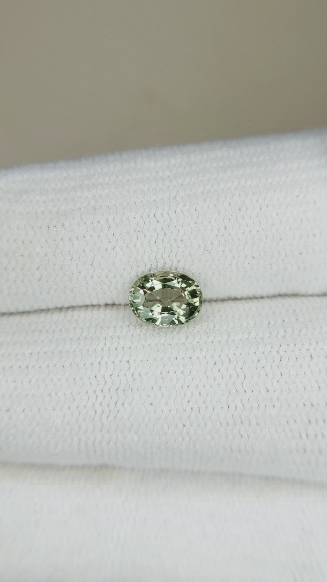 1.04 Ct. Green Sapphire from Ceylon (Sri Lanka) Size Video