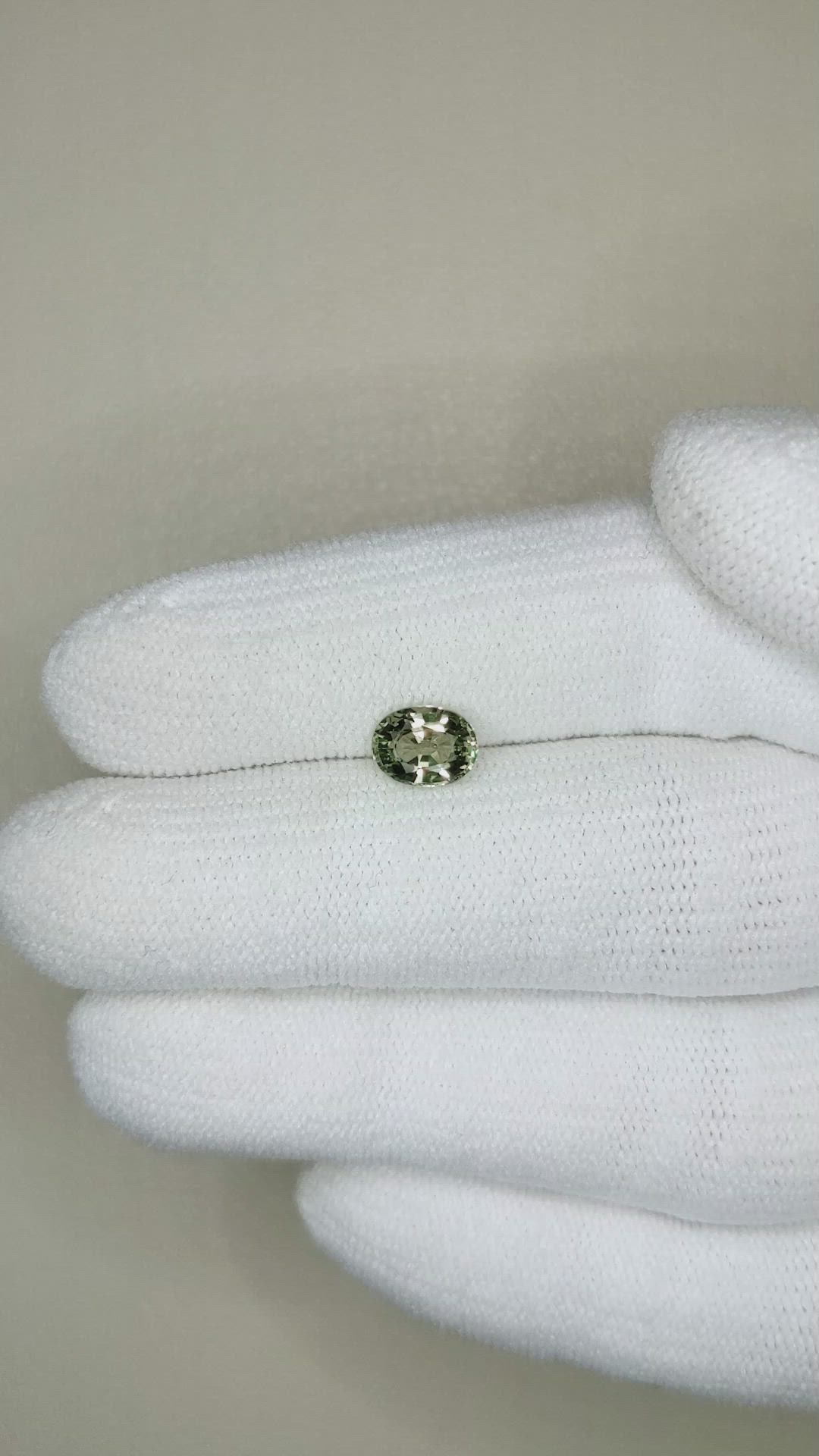 1.04 Ct. Green Sapphire from Ceylon (Sri Lanka) Size Video
